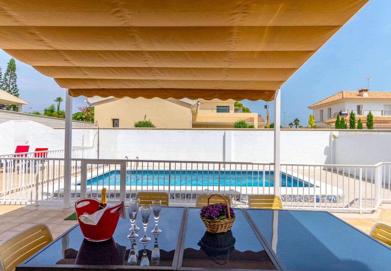 Вилла на Orihuela Costa - HE Villa Lola- Zenia Вилла на Orihuela Costa - HE Villa Lola- Zenia