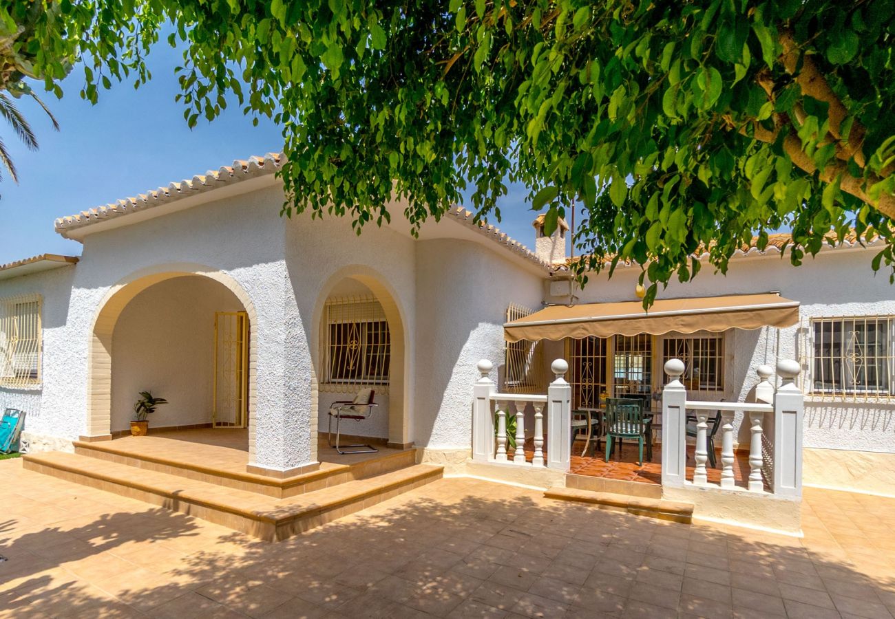 Вилла на Orihuela Costa - HE Villa Lola- Zenia Вилла на Orihuela Costa - HE Villa Lola- Zenia
